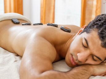 Herzenssache im Schwarzwald inkl. Therme Solemar, Massage und 3-Welten-Card 3 Tage