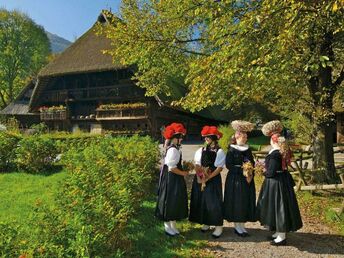 Herzenssache im Schwarzwald inkl. Therme Solemar, Massage und 3-Welten-Card 3 Tage