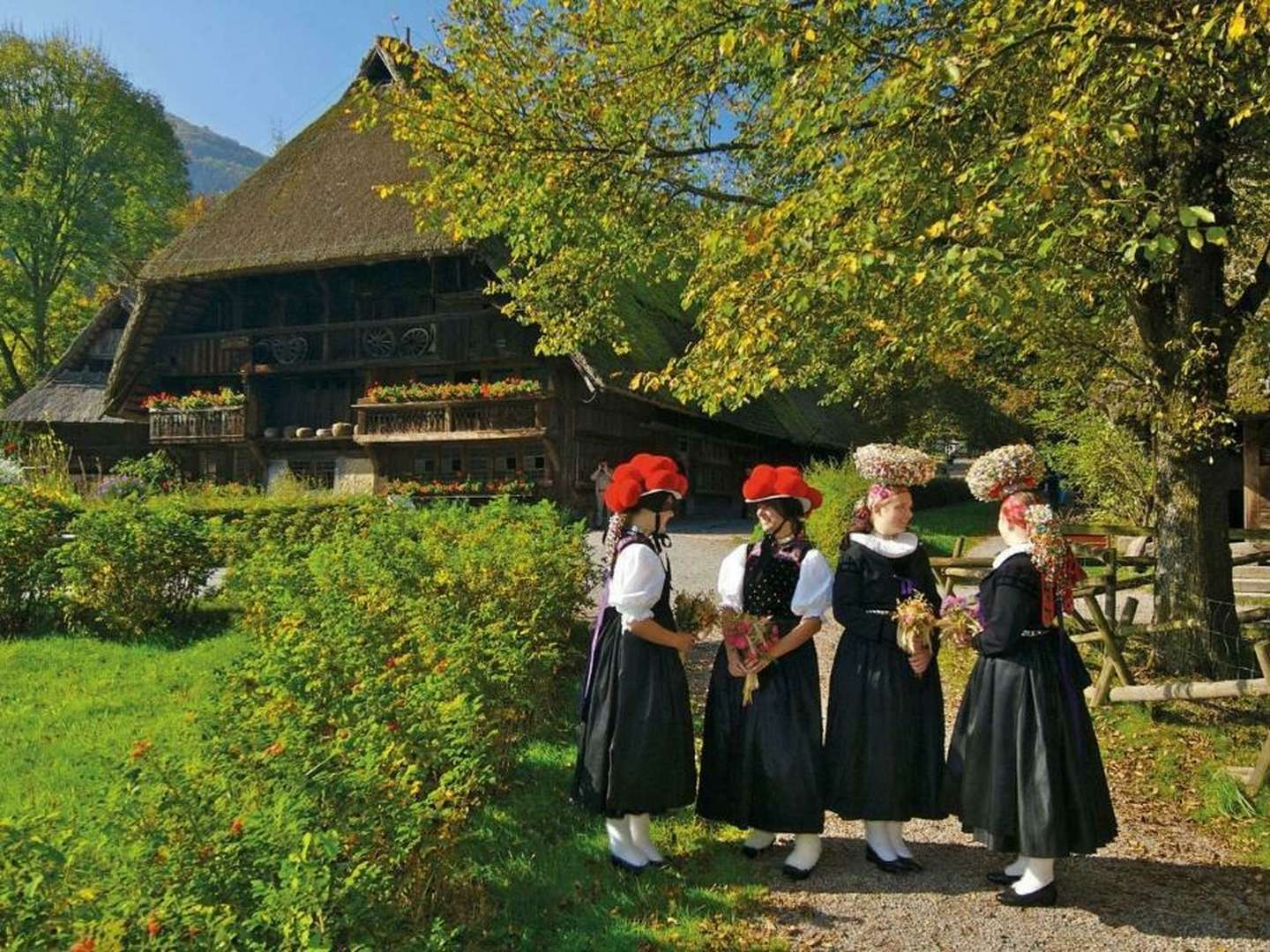 Herzenssache im Schwarzwald inkl. Therme Solemar, Massage und 3-Welten-Card 3 Tage