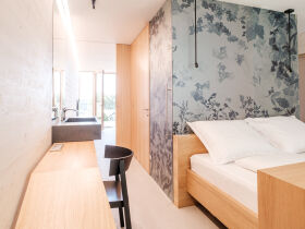 Privater Whirlpool & Frühstück: Exklusiver Genuss für Zwei | 3 Nächte