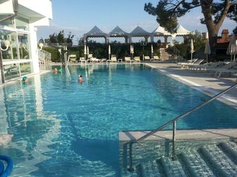 Wellnessurlaub mit dem Vierbeiner im Thermalbad von Abano-Montegrotto Terme | 3 Nächte
