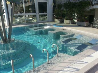 Wellnessurlaub mit dem Vierbeiner im Thermalbad von Abano-Montegrotto Terme | 3 Nächte