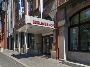 Bild 15 von 18