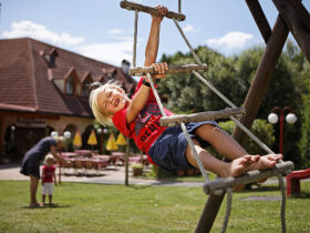 Familien-Special | 1 Kind im Elternzimmer inklusive (bis 15J)*  | 3 Tage