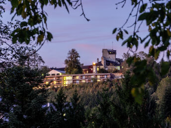 Aktivtage auf Burg Kreuzen | Entdecken Sie das 1. Wanderdorf in OÖ!