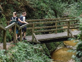 Aktivtage auf Burg Kreuzen | Entdecken Sie das 1. Wanderdorf in OÖ!