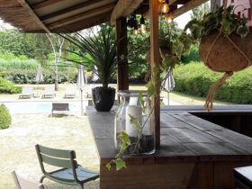 Städtetrip nach Antwerpen 1 Nacht | Terrasse mit Außenpool | Gratis Parken