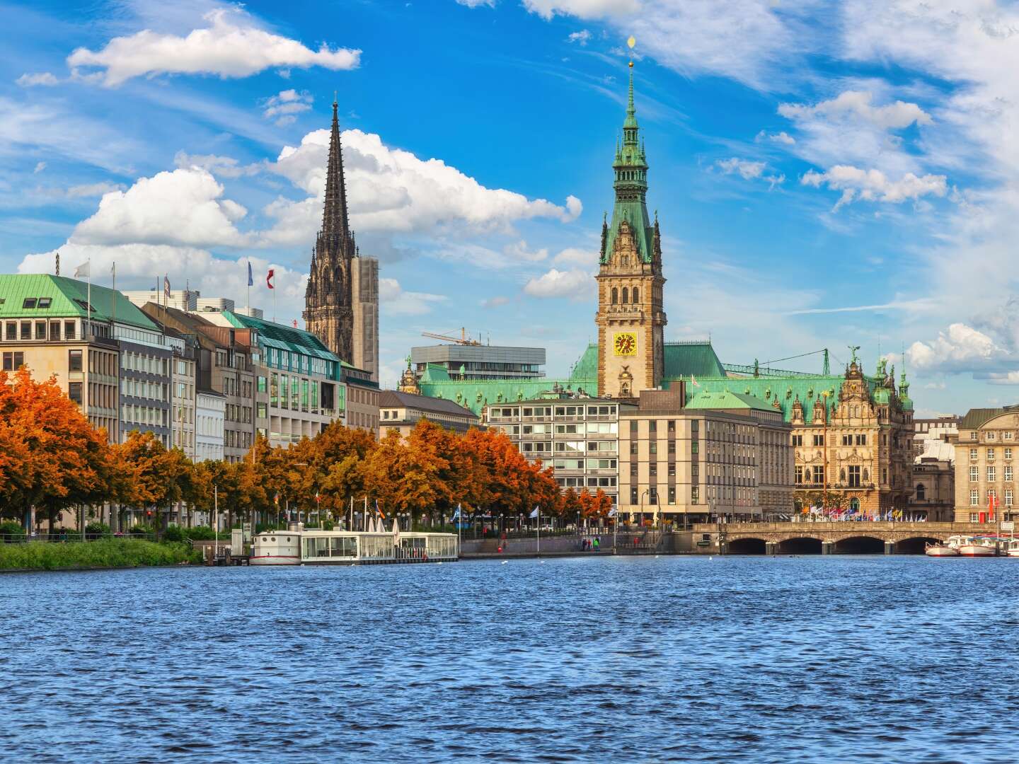 Leonardo Hotel Hamburg-Stillhorn – Ihr Rückzugsort zwischen Natur und Metropole!