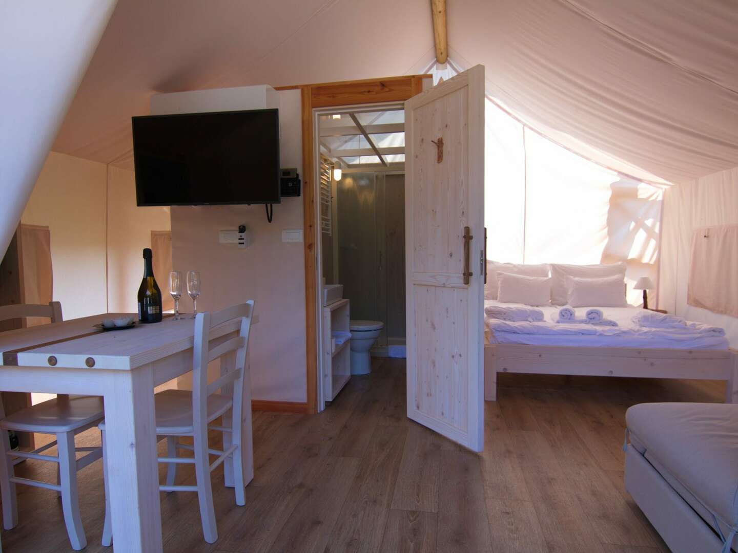 Glamping Villa - Luxus Camping in Natur & Therme in Slowenien | 5 Nächte