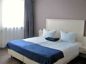 Bild 8 von 26