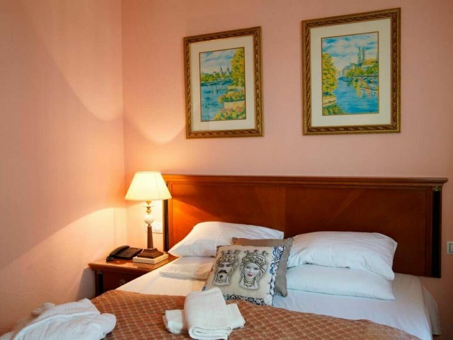 Romantikpaket für zwei Personen  im Hotel Villa Lauretta - 2 Nächte