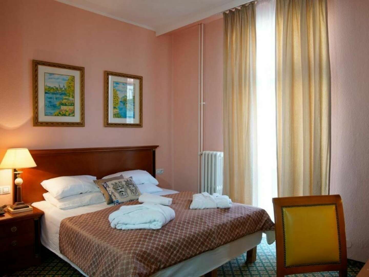 Romantikpaket für zwei Personen  im Hotel Villa Lauretta - 2 Nächte