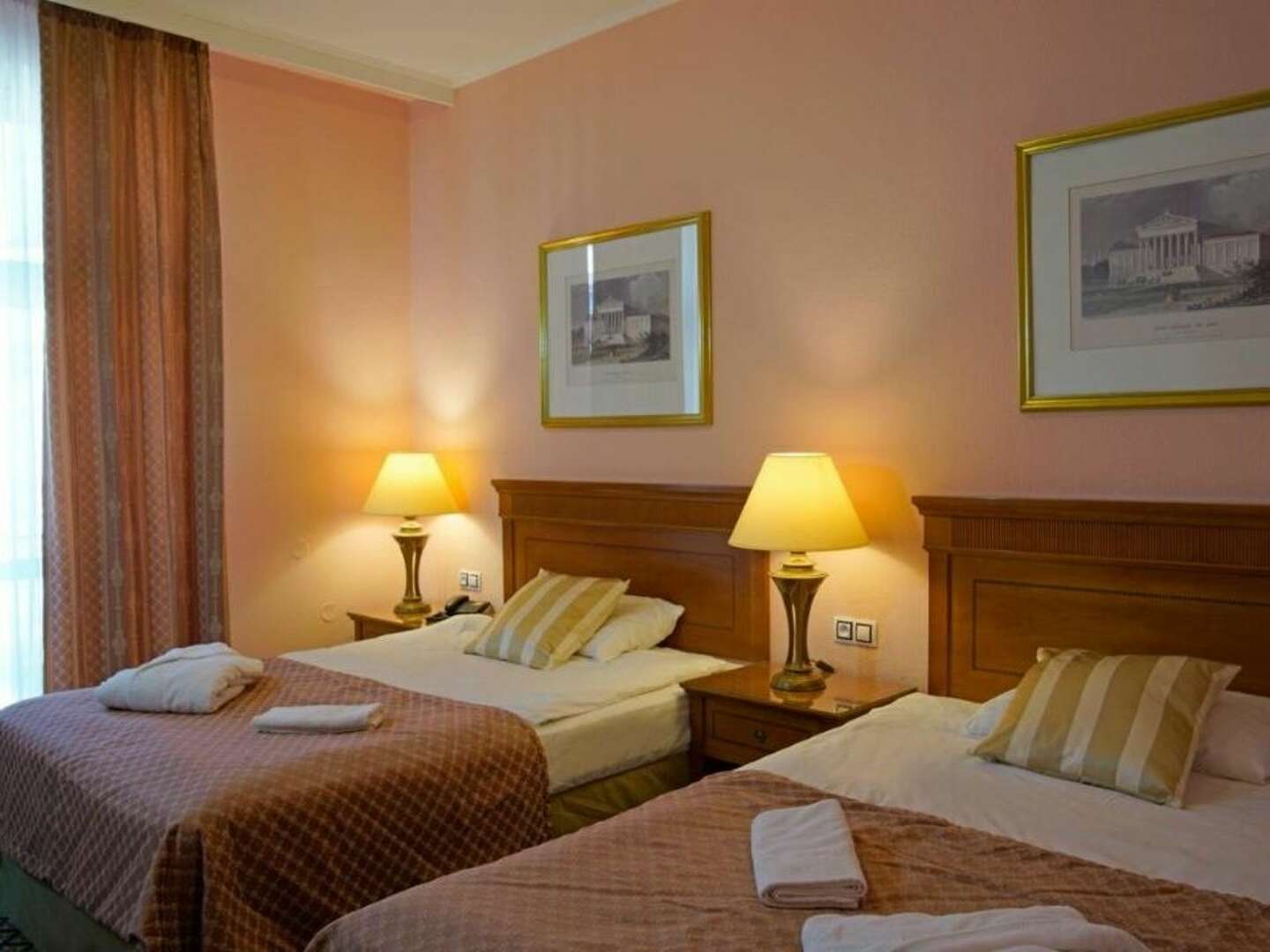 Romantikpaket für zwei Personen  im Hotel Villa Lauretta - 2 Nächte