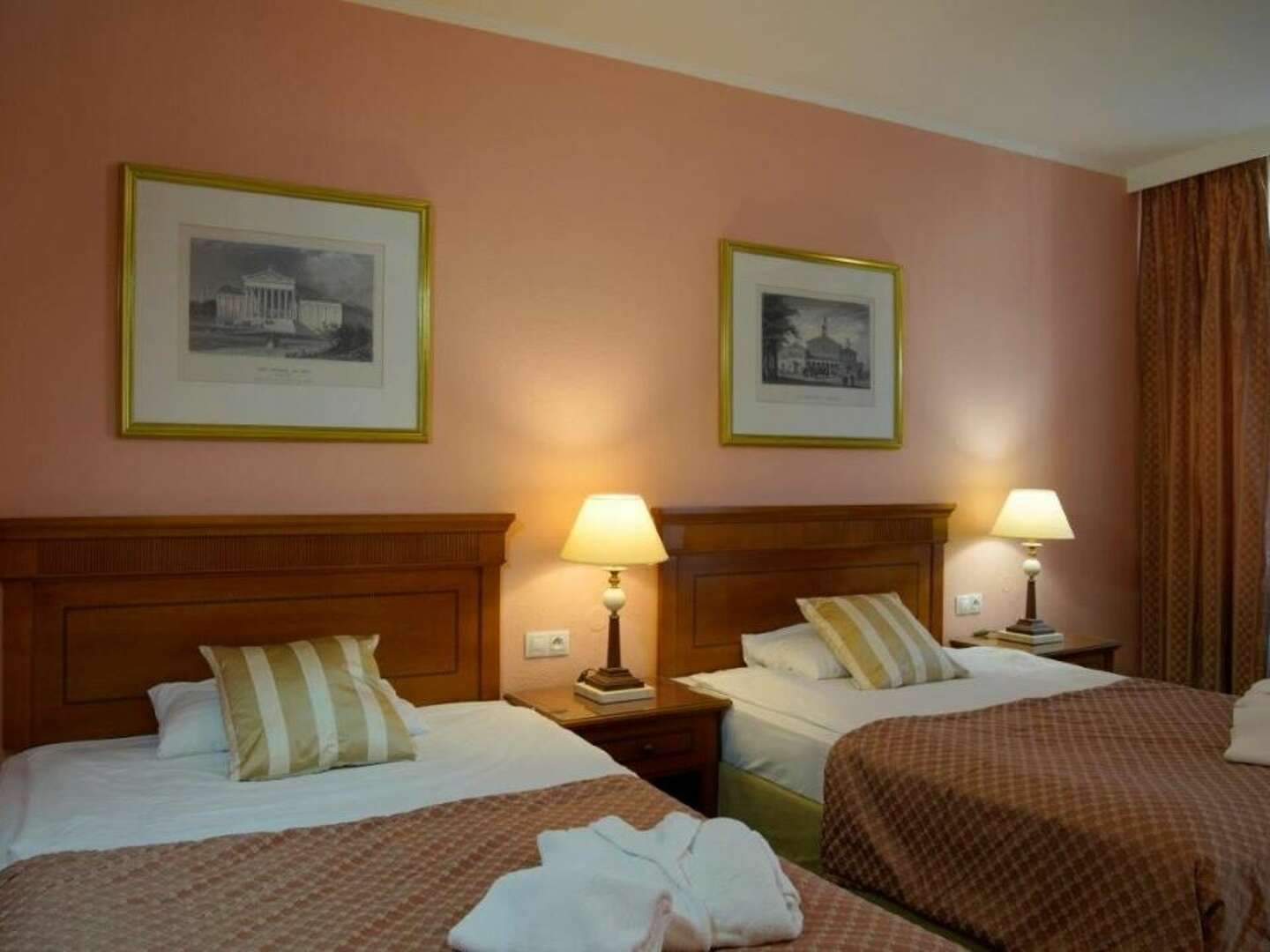 Romantikpaket für zwei Personen  im Hotel Villa Lauretta - 2 Nächte