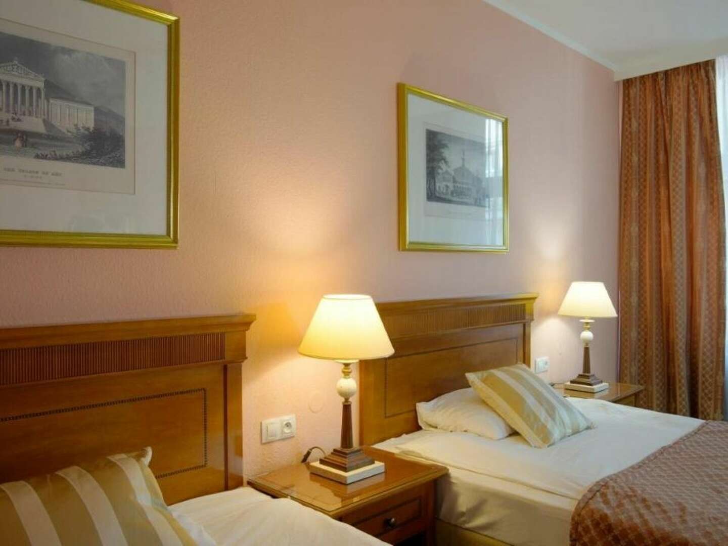 Romantikpaket für zwei Personen  im Hotel Villa Lauretta - 2 Nächte