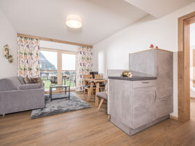 Kurztrip im geräumigen Appartement im Alpbachtal mit einer Flasche Wein| 3 Nächte  