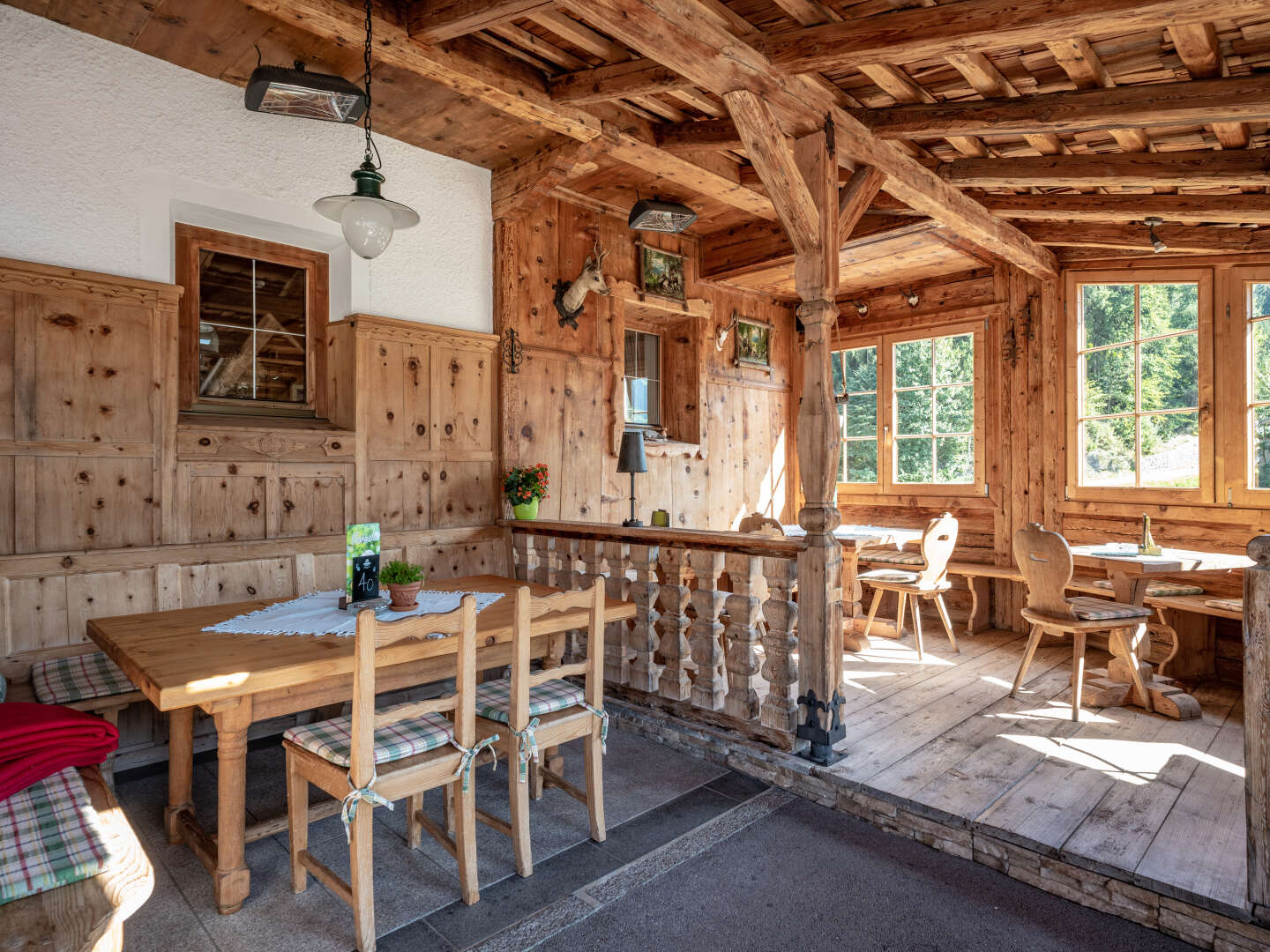 Auszeit mit Rooftop Panorama Spa im Zillertal