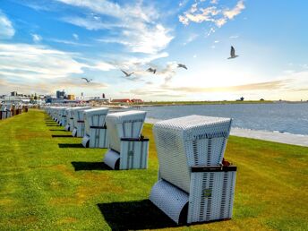 Klassisch wie ein Grandhotel, erfrischend wie der Nordseewind - 6 Tage Büsum  