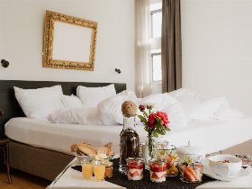 Bed & Breakfast - das Gourmetfrühstück, privat in der Suite genießen | 1 Nacht 