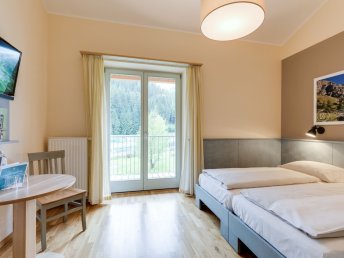 Rauf auf den Berg, raus aus dem Alltag – Wanderzeit beginnt I 4 Nächte Hochsteiermark