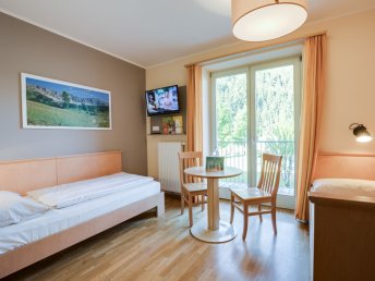 Rauf auf den Berg, raus aus dem Alltag – Wanderzeit beginnt I 4 Nächte Hochsteiermark