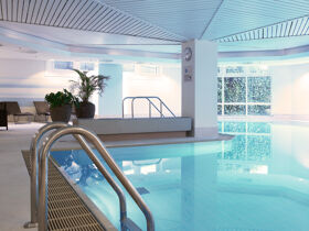 Kurzurlaub in Düsseldorf am Rheinufer - 2 Tage