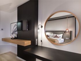 Kurzurlaub in Düsseldorf am Rheinufer - 2 Tage