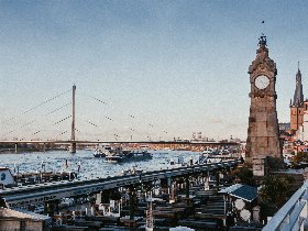 Kurzurlaub in Düsseldorf am Rheinufer - 2 Tage