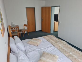 4 Tage Auszeit in Roßdorf zwischen Odenwald und Darmstadt genießen+ 3 Gang Abendessen für 2 Persone
