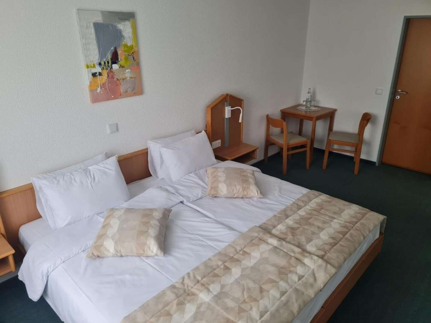 4 Tage Auszeit in Roßdorf zwischen Odenwald und Darmstadt genießen+ 3 Gang Abendessen für 2 Persone