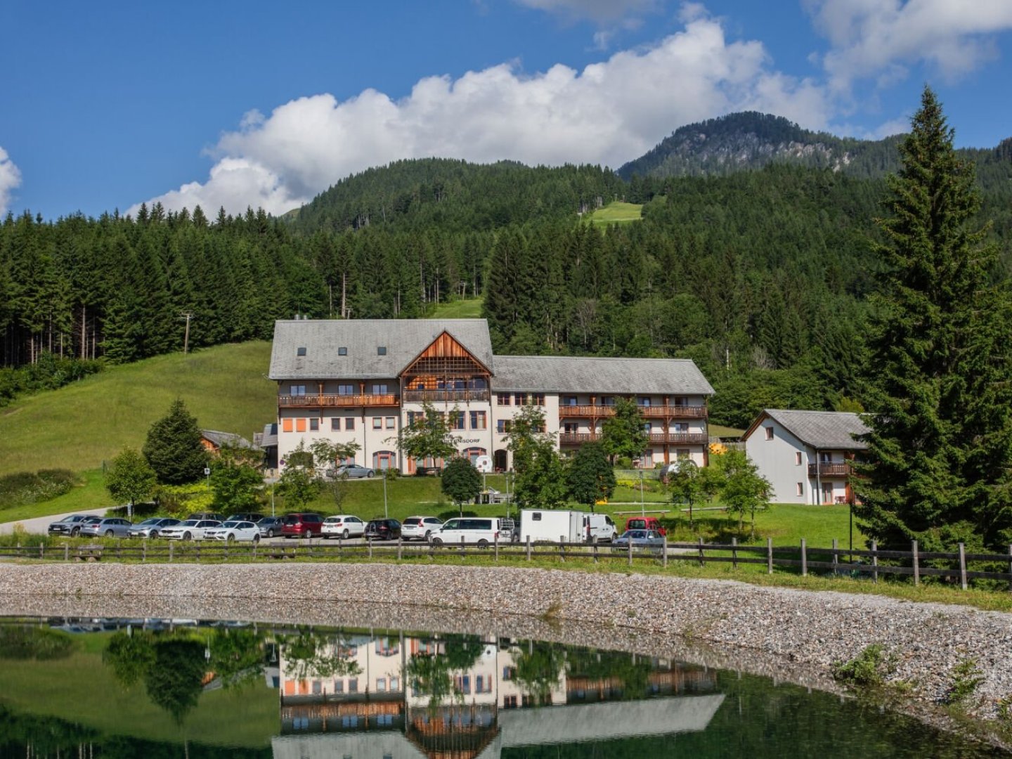 Familienglück inmitten der Kärntner Berge und Natur I 4 Nächte in der Region Nassfeld-Weissensee