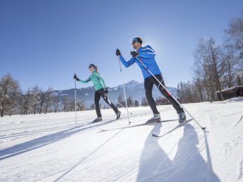 Auf Traumloipen durch das Ausseerland – Langlaufurlaub am Grundlsee I 2 Nächte