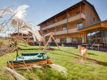 Natur, Spaß und Erholung im Mariazellerland: Familienurlaub im JUFA Hotel Annaberg***s I 4 Nächte