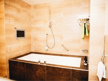 Herbsttage in Velden - Halbpension und Sauna