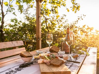 Erholung & Romantik im steirischen Weinberg-Chalet | 5 Nächte