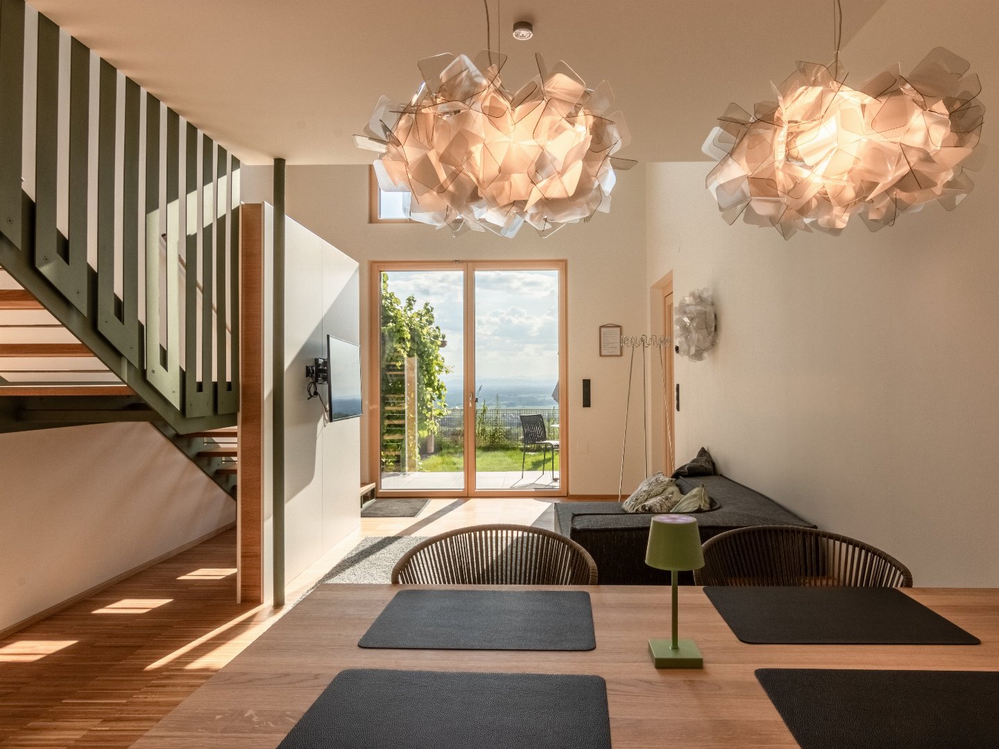 Erholung & Romantik im steirischen Weinberg-Chalet | 5 Nächte