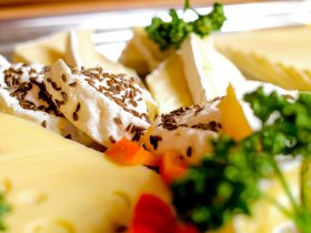 3 Tage Weiß-blauer Kurzurlaub in den Bayerischen Alpen mit 3-Gang-Menü