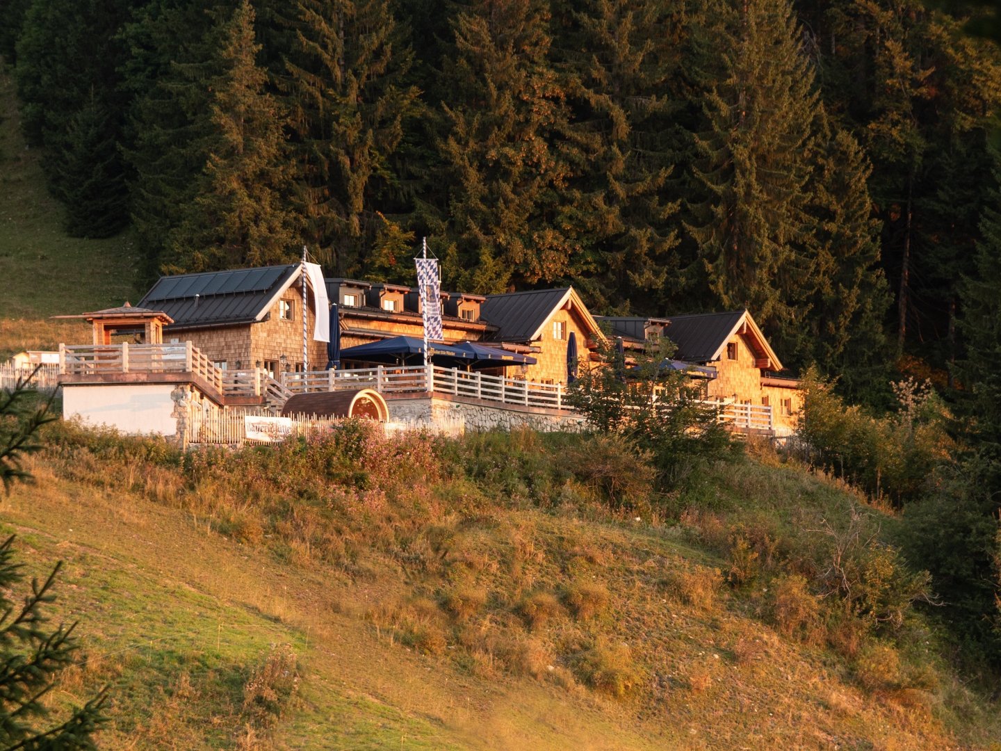 3 Tage Weiß-blauer Kurzurlaub in den Bayerischen Alpen mit 3-Gang-Menü