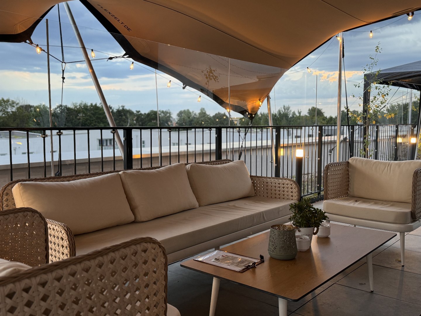 3 Tage Städtetrip im Märchenhotel – Perfekte Lage zwischen Berlin & Potsdam