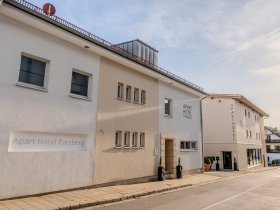 2 Tage fürstliches Regensburg – Schloss Thurn & Taxis, Stadtführung & Rotweingenuss