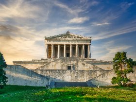 2 Tage fürstliches Regensburg – Schloss Thurn & Taxis, Stadtführung & Rotweingenuss