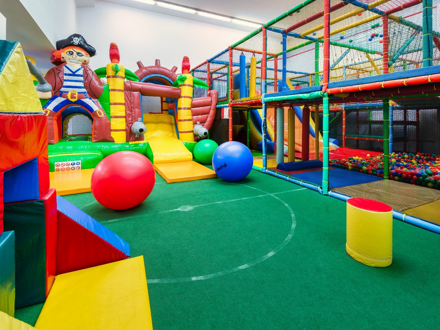 Familienurlaub inkl. Kinderbetreuung | 2 Tage 
