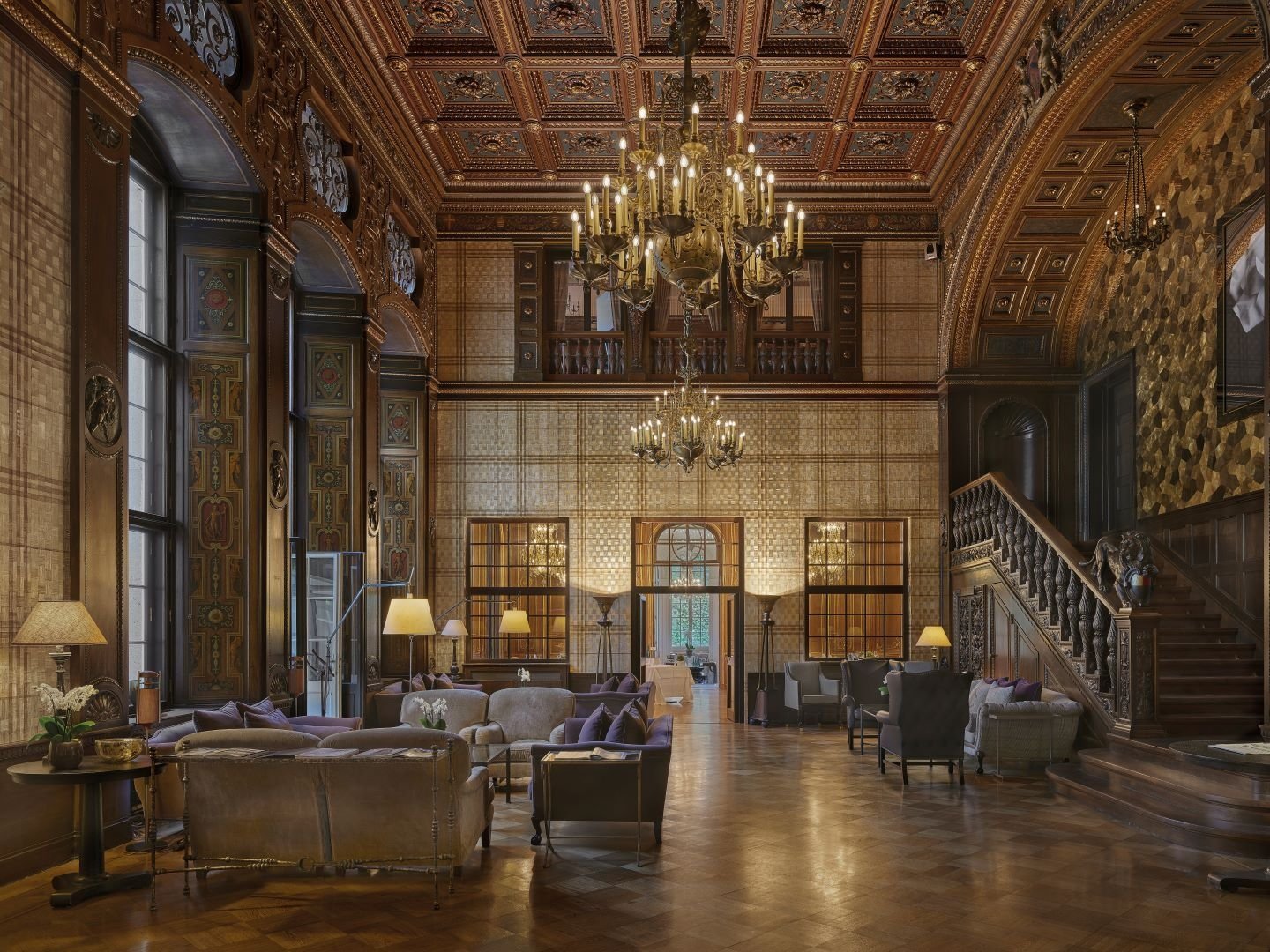 Schlosshotel Berlin:  Bubbles & Tea Event am Samstag,- oder Sonntagnachmittag