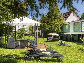 4 Tage Bodensee zum Kennenlernen im Romantik Hotel inkl. Vier-Gang-Menü & Blumeninsel Mainau
