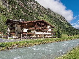 Winterzauber für Familien – Schnee, Spaß & gemeinsame Zeit im Tiroler Pitztal | 4 Tage 