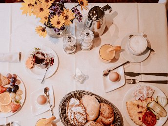 Wanderlust & Wellness in den Südtiroler Dolomiten mit Lüsen-Gästekarte & Halbpension | 2 Nächte