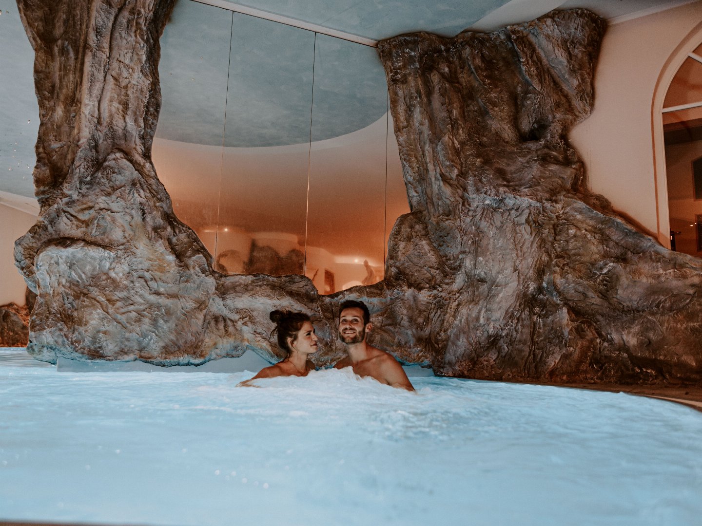 Wanderlust & Wellness in den Südtiroler Dolomiten mit Lüsen-Gästekarte & Halbpension | 2 Nächte