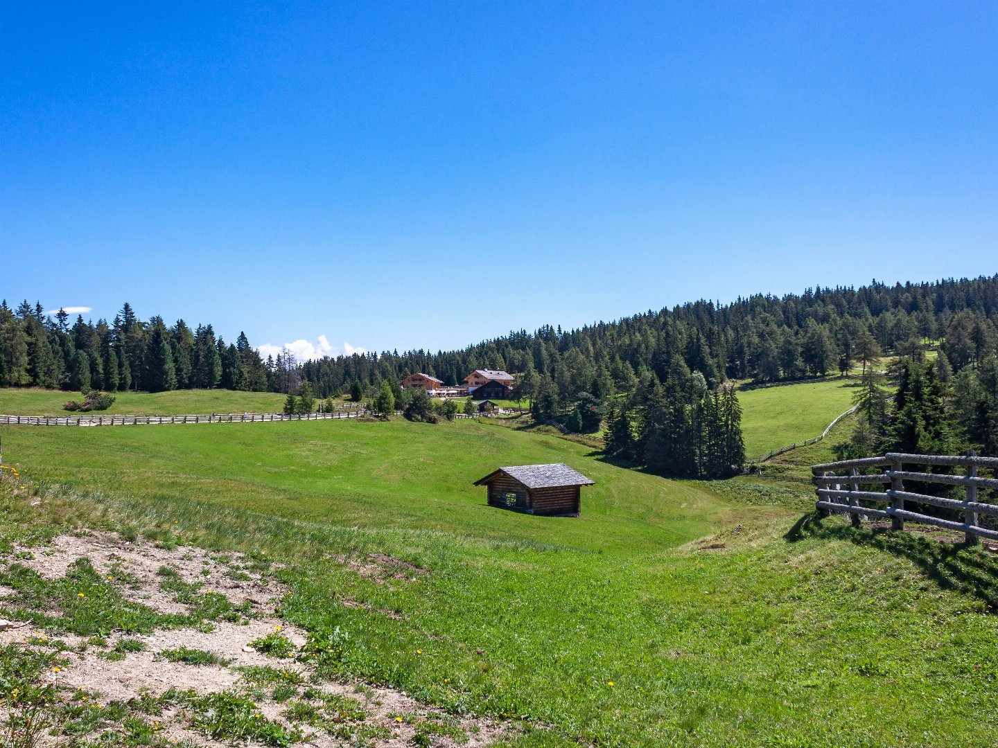 Wanderlust & Wellness in den Südtiroler Dolomiten mit Lüsen-Gästekarte & Halbpension | 2 Nächte