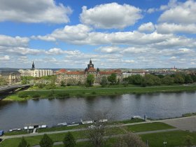  5 Tage Dresden erleben! Direkt  an der Brühlschen Terrasse am Elbufer