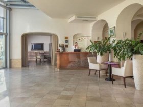 Kurzurlaub in Tata – Erholung pur mit Kristall Wellness inkl. Halbpension | 2 Nächte